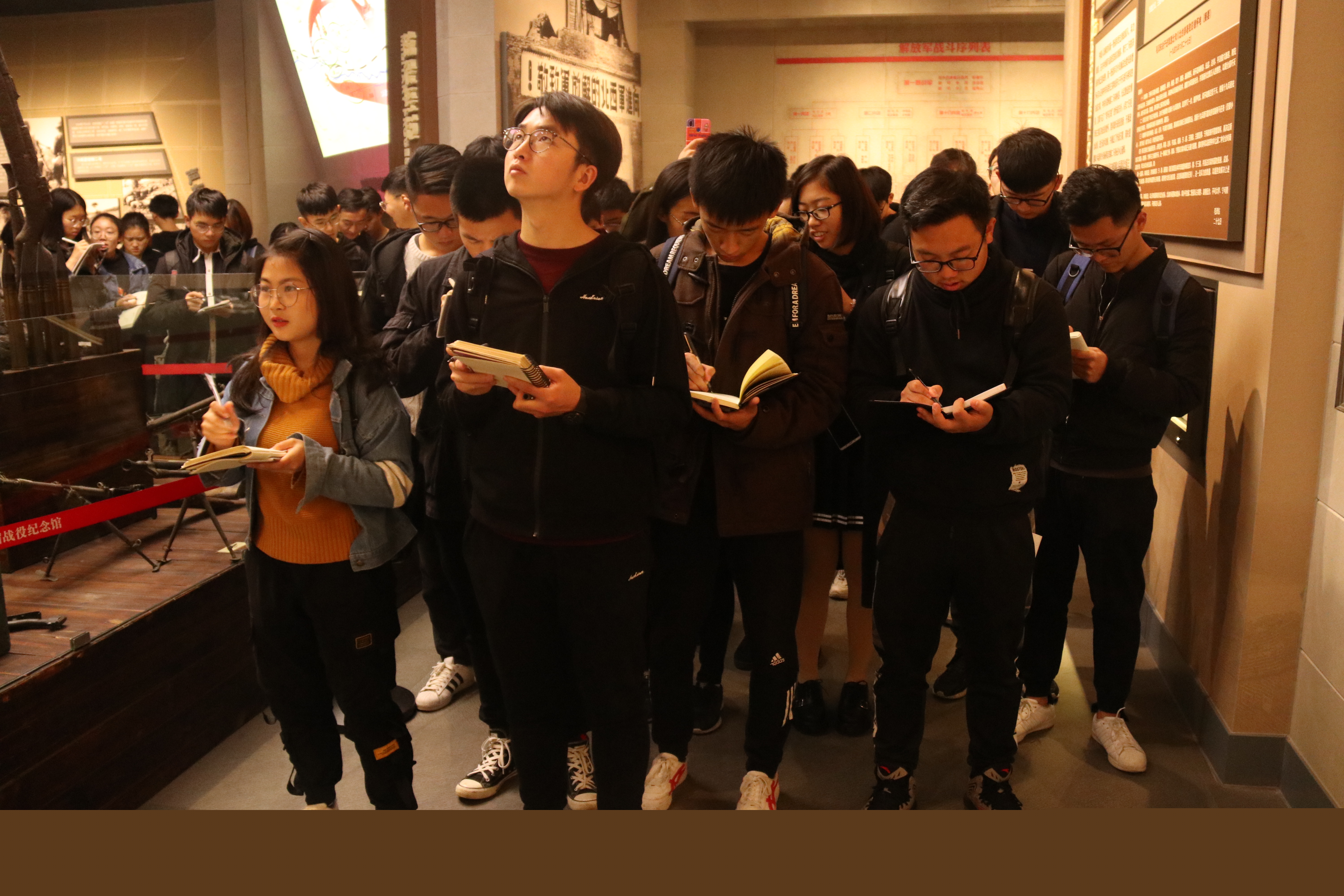 fcda4a305b8f45c0b77529d209a9f2f5.jpg