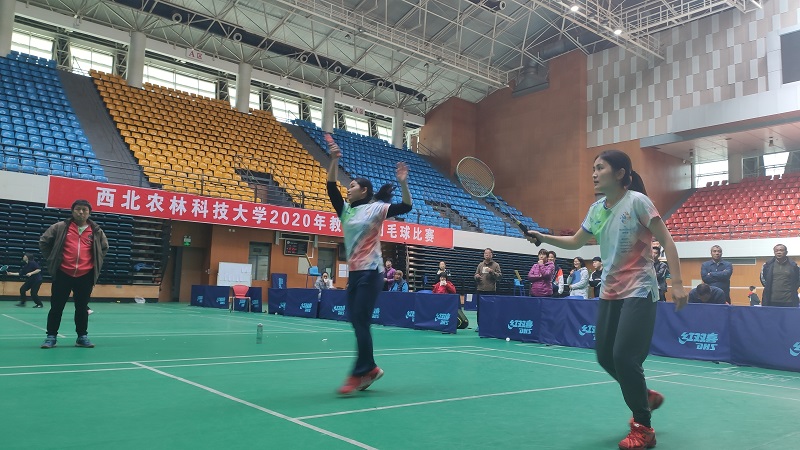 女双VS林91成人
.jpg